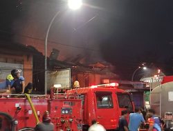 Sepeda Listrik Diduga Meledak, Rumah di Bantaeng Hangus Terbakar, Tiga Orang Tewas